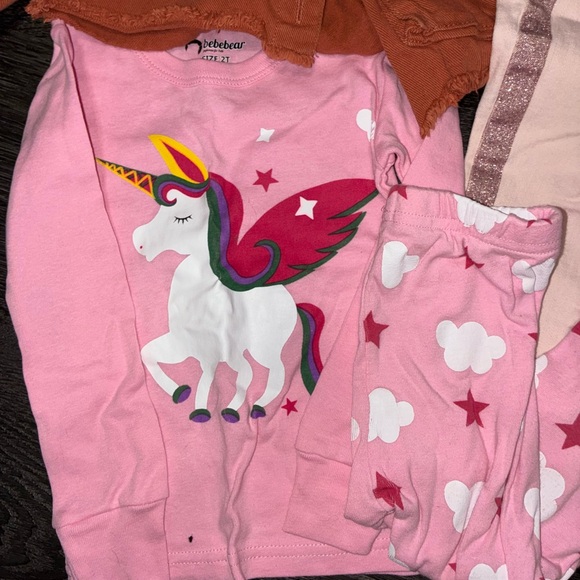 2t-3t Toddler Kids Girl Set of 13 pieces lot jeans, tops, pajamas, jacket - Picture 3 of 15